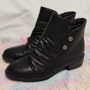 SALE! BareTraps Womens Stevie Stylish Black Ankle Booties Sz.7.5 Worn 2X (#29)